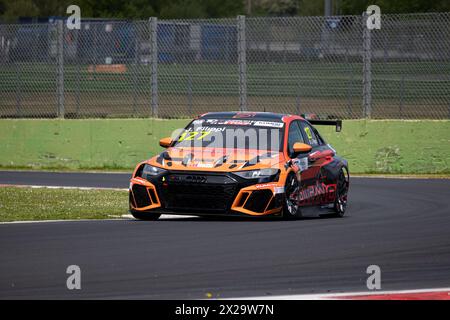 Rundkurs Vallelunga, Rom, Italien 20-04-2024 - FIA TCR World Tour. Qualifizieren. John Filippi (Audi, Volcano Motorsport) in Aktion auf der Rennstrecke. Foto: Fabio Pagani/Alamy Live News Stockfoto