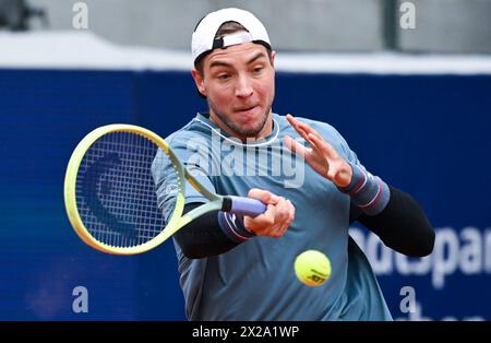 München, Deutschland. April 2024. Tennis: ATP Tour - München, Singles, Herren, Finale. Fritz (USA) - Struff (Deutschland). Jan-Lennard Struff in Aktion. Quelle: Sven Hoppe/dpa/Alamy Live News Stockfoto
