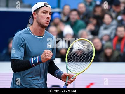 München, Deutschland. April 2024. Tennis: ATP Tour - München, Singles, Herren, Finale. Fritz (USA) - Struff (Deutschland). Jan-Lennard Struff in Aktion. Quelle: Sven Hoppe/dpa/Alamy Live News Stockfoto