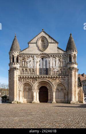 Poitiers, ehemalige Kollegiatskirche Notre-Dame-la-Grande, Westfassade Stockfoto