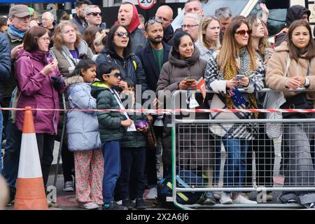 London, Großbritannien. April 2024 der TCS London Marathon 2024. Quelle: Matthew Chattle/Alamy Live News Stockfoto
