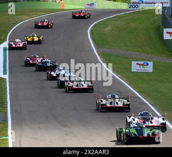 Imola, Frankreich. April 2024. © PHOTOPQR/OUEST FRANCE/Franck Dubray ; Imola ; 21/04/2024 ; Sport Automobile WEC championnat du Monde d' Endurance sur le Circuit d' Imola en Italie. (Foto Franck Dubray) - Ausdauerrennen - WEC - 6 Stunden Imola Qualifiyng Race 21. APRIL 2024 Credit: MAXPPP/Alamy Live News Stockfoto