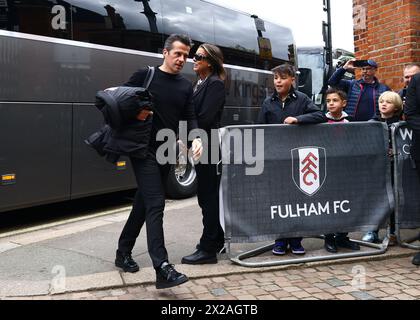 London, Großbritannien. April 2024. Marco Silva, Manager von Fulham, kommt während des Premier League-Spiels im Londoner Craven Cottage an. Der Bildnachweis sollte lauten: David Klein/Sportimage Credit: Sportimage Ltd/Alamy Live News Stockfoto