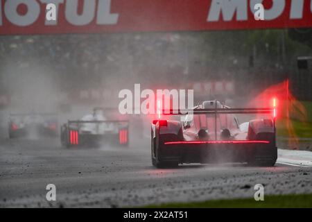 Imola, Frankreich. April 2024. © PHOTOPQR/OUEST FRANCE/Franck Dubray ; Imola ; 21/04/2024 ; Sport Automobile WEC championnat du Monde d' Endurance sur le Circuit d' Imola en Italie. pluie? (Foto Franck Dubray) - Ausdauerrennen - WEC - 6 Stunden Imola Qualifiyng Race 21. APRIL 2024 Credit: MAXPPP/Alamy Live News Stockfoto