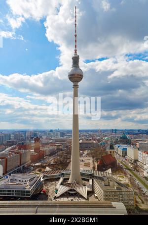TV Turm Alexanderplatz, Berlin, Deutschland. Stockfoto