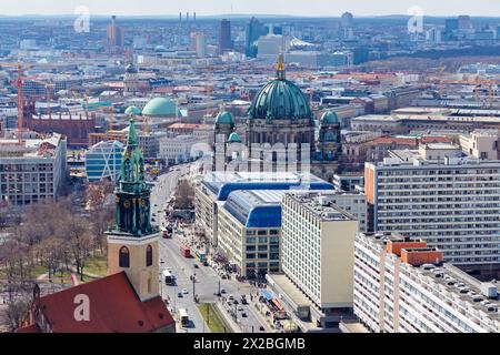 Berliner Dom, Marienkirche Kirche, Alexanderplatz, Berlin, Deutschland. Stockfoto