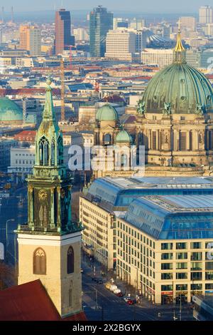 Berliner Dom, Marienkirche Kirche, Alexanderplatz, Berlin, Deutschland. Stockfoto