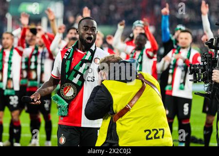 Rotterdam, Niederlande. April 2024. Rotterdam - Lutshare Geertruida of Feyenoord beim KNVB Cup Finale/KNVB Bekerfinale zwischen Feyenoord und NEC im Stadion Feijenoord de Kuip am 21. April 2024 in Rotterdam, Niederlande. Credit: Box to Box Pictures/Alamy Live News Stockfoto
