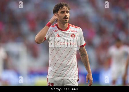 Curitiba, Brasilien. April 2024. Mauricio von Internacional, während des Spiels zwischen Athletico Paranaense und Internacional, für die brasilianische Serie A 2024, am 21. April im Ligga Arena Stadion in Curitiba. Foto: Max Peixoto/DiaEsportivo/Alamy Live News Credit: DiaEsportivo/Alamy Live News Stockfoto