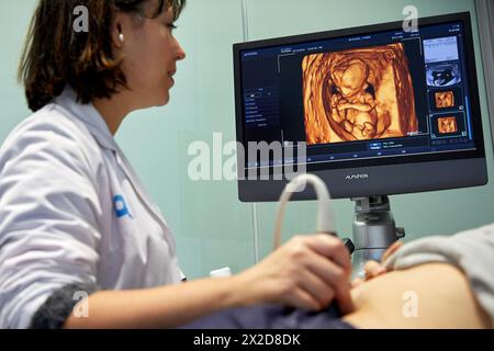 Ultraschall Diagnostik, Ultraschall 4d, Krankenhaus, Donostia, San Sebastian, Gipuzkoa, Baskenland, Spanien Stockfoto