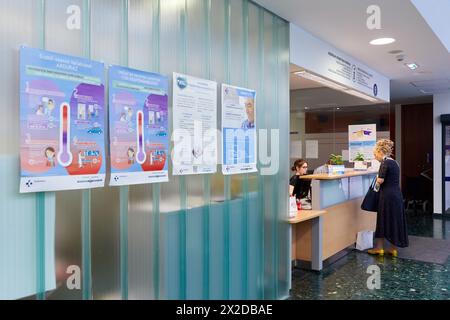 Empfang von Patienten, Primary Care, Egia Health Center, Donostia, San Sebastian, Gipuzkoa, Baskenland, Spanien Stockfoto