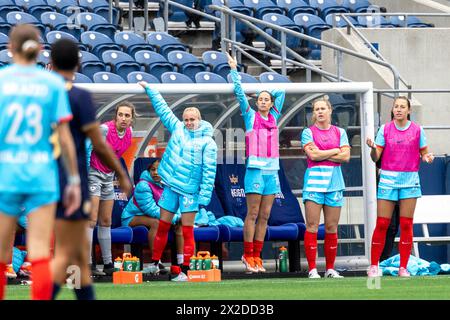 Seattle, Washington, USA. April 2024. CHICAGO RED STAR-SPIELER feiern den Sieg gegen die Reign im Spiel, Seattle Reign gegen Chicago Red Stars, wo die Reign 1:2 besiegt. (Kreditbild: © Melissa Levin/ZUMA Press Wire) NUR REDAKTIONELLE VERWENDUNG! Nicht für kommerzielle ZWECKE! Stockfoto