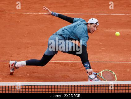 München, Deutschland. April 2024. Jan-Lennard Struff trifft beim Tennisturnier der BMW Open 2024 in München am 21. April 2024 im Finale der Männer zwischen Taylor Fritz aus den Vereinigten Staaten und Jan-Lennard Struff aus Deutschland. Quelle: Philippe Ruiz/Xinhua/Alamy Live News Stockfoto