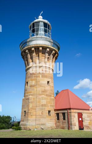 Barrenjoey Leuchtturm aus dem 19. Jahrhundert auf der Landzunge Barrenjoey, Palm Beach, Sydney, ist ein Leuchtturm in NSW, Australien Stockfoto