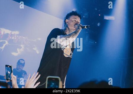 Kopenhagen, Dänemark. April 2024. Der amerikanische Rapper Brennan Savage gibt ein Live-Konzert im Pumpehuset in Kopenhagen. (Foto: Gonzales Photo/Alamy Live News Stockfoto