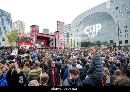 Rotterdam, Niederlande. April 2024. Rotterdam - Überblick während der offiziellen KNVB Cup Gewinner/KNVB Bekerwinnaars Feier am 22. April 2024 in Rotterdam, Niederlande. Credit: Box to Box Pictures/Alamy Live News Stockfoto