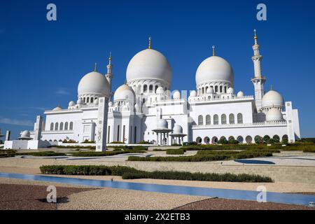 Geografie / Reisen, Vereinigte Arabische Emirate, Abu Dhabi, Scheich-Zayed-Moschee, Abu Dhabi, ADDITIONAL-RIGHTS-CLEARANCE-INFO-NOT-AVAILABLE Stockfoto