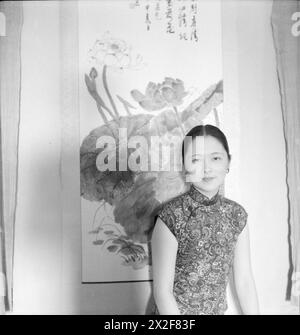 Schwarzweißfoto von Cecil Beaton aus dem Jahr 1943-1944, das Indien, Birma und China zeigt, Architektur, Landschaften, das tägliche Leben und kulturelle Veranstaltungen. Stockfoto