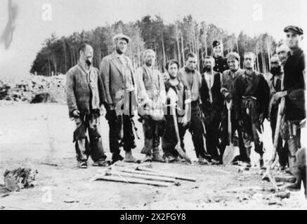 DIE NS-BESETZUNG POLENS, 1941-1945 – Gruppe jüdischer Sklavenarbeiter aus dem Belzec-Arbeitslager, 1940 Stockfoto