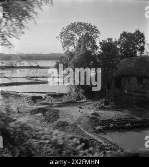 Schwarzweiß-Fotografien von Cecil Beaton, die den Alltag und die Orte in Indien, Birma und China zwischen Dezember 1943 und August 1944 zeigen. Stockfoto