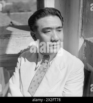 Schwarz-weiß-negativ von Cecil Beaton von seiner Reise durch Indien, Birma und China 1943-1944, in der er Landschaften, Menschen, Menschen, und kulturelle Szenen. Stockfoto