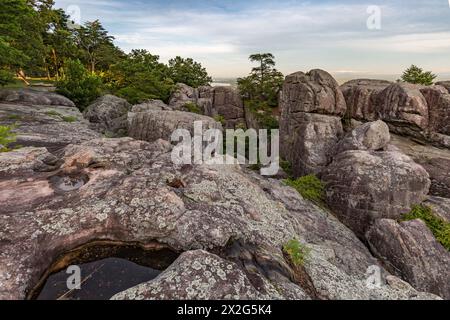 Blick auf den Berg vom Cheyene Rock Village Park in der Nähe von Leesburg, Alabama Stockfoto