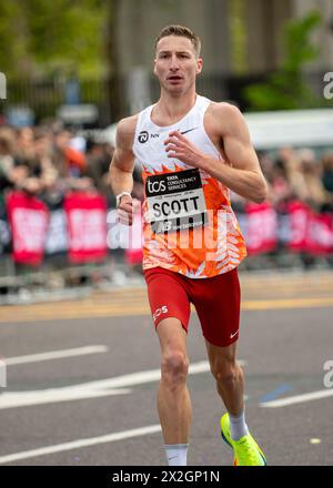 London, Großbritannien. April 2024. April 2024, London, Großbritannien. Veranstaltung: London Marathon 2024. Bildunterschrift: Scott Bild: Mark Dunn / Alamy Live News Credit: Mark Dunn Photography/Alamy Live News Stockfoto