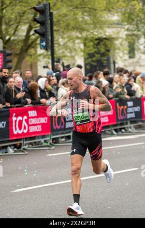 London, Großbritannien. April 2024. April 2024, London, Großbritannien. Veranstaltung: London Marathon 2024. Bildunterschrift: Scolultion Picture: Mark Dunn / Alamy Live News Credit: Mark Dunn Photography/Alamy Live News Stockfoto