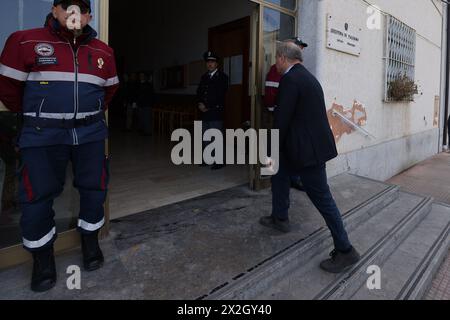 Camera ardente nella caserma Lungaro a Palermo per Vincenzo Agostino il padre dell'agente Antonino Agostino ucciso nel 1989 insieme alla moglie incinta ancora oggi non si sanno i mandanti di questo triplice omicidio di Stato nella foto Antonello Cracolici 22 april 2024 (Foto: Alberto Lo Bianco) Lungaro in Palermo für Vincenzo Agostino, den Vater des Agenten Antonino Agostino, der 1989 zusammen mit seiner schwangeren Frau getötet wurde, sind die Anstifter dieses dreifachen staatlichen Mordes noch heute unbekannt. Palermo auf dem Foto Antonello Cracolici 22. April 2024 Stockfoto