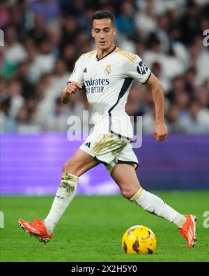 Madrid, Spanien. April 2024. Lucas Vazquez von Real Madrid spielte während des Liga-Spiels zwischen Real Madrid und FC Barcelona am 21. April 2024 im Santiago Bernabeu Stadion in Madrid. (Foto: Bagu Blanco/PRESSINPHOTO) Credit: PRESSINPHOTO SPORTS AGENCY/Alamy Live News Stockfoto