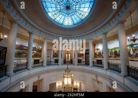 Das Atrium des RAC-Clubs. Fotodatum: Dienstag, 26. September 2023. Foto: Richard Gray/Alamy Stockfoto