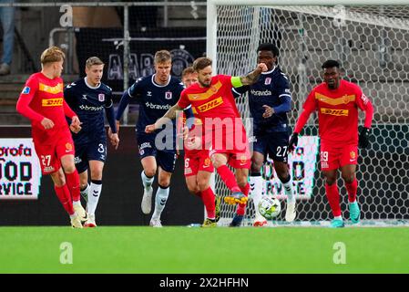 Farum, Dänemark. April 2024. Superliga-Spiel zwischen FC Nordsjaelland und AGF rechts zum Dream Park in Farum am 22. April 2024. (Foto: Ida Marie Odgaard/Scanpix 2024) Credit: Ritzau/Alamy Live News Stockfoto