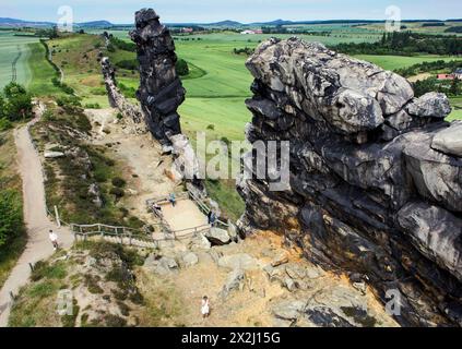 Die Teufelsmauer, ein bizarres Gesteinsgestein im Harz, ist eine Felsformation aus harten Sandsteinen im Harzvorland, 07.06.2015 Stockfoto