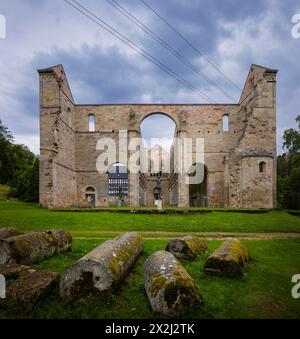 Das Kloster Paulinzella ist eine ehemalige Benediktinerabtei, die als Doppelkloster in Paulinzella im Rottenbachtal in Thüringen gegründet wurde. Die Ruinen von Stockfoto