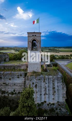 Der Glockenturm im Schloss Cavriana, Lombardei, Mantova, Italien Stockfoto