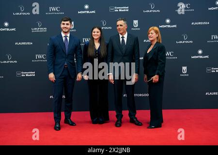 Madrid. Spanien. 20240422, Miguel Indurain, Marisa Lopez de Goicoechea nimmt an den Laureus World Sports Awards Madrid 2024 Teil - Roter Teppich im Palacio de Cibeles am 22. April 2024 in Madrid, Spanien Credit: MPG/Alamy Live News Stockfoto
