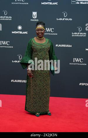 Madrid, Madrid, Spanien. April 2024. Tegla Loroupe nimmt am 22. April 2024 an den Laureus World Sports Awards Madrid 2024 – Roter Teppich im Palacio de Cibeles in Madrid, Spanien Teil (Foto: © Jack Abuin/ZUMA Press Wire) NUR ZUR REDAKTIONELLEN VERWENDUNG! Nicht für kommerzielle ZWECKE! Quelle: ZUMA Press, Inc./Alamy Live News Stockfoto