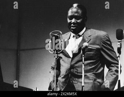 Memphis Slim, 3.9.1919 - 24.2,1988, US-amerikanischer Bluesmusiker, bei einer Bühnenaufführung, 1960er Jahre, ADDITIONAL-RIGHTS-CLEARANCE-INFO-NOT-AVAILABLE Stockfoto