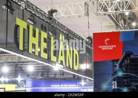 Hannover Messe Industrie 2024 DEU, Deutschland, Niedersachsen, Hannover, 22.04.2024: Messestand Baden Württemberg - The Länd *** Hannover Messe Industrie 2024 DEU, Deutschland, Niedersachsen, Hannover, 22 04 2024 Stand Baden Württemberg The Länd Stockfoto