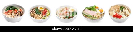 Schüsseln mit köstlichen Ramen mit verschiedenen Zutaten isoliert auf weiß, Set. Nudelsuppe Stockfoto
