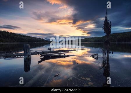 Geografie / Reise, Kanada, Kanadische Rockies, unbekannter See, ADDITIONAL-RIGHTS-CLEARANCE-INFO-NOT-AVAILABLE Stockfoto