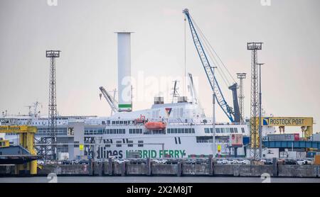 Der Umschlaghafen in Rostock. Rostock *** der Umschlagshafen Rostock Urheberrecht: FrankxHormannx/xnordlicht Stockfoto