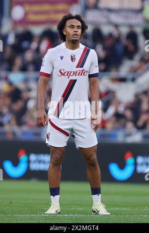 Rom, Italie. April 2024. Joshua Zirkzee aus Bologna sieht sich während des italienischen Meisterschaftsspiels Serie A zwischen AS Roma und Bologna FC am 22. April 2024 im Stadio Olimpico in Rom an – Foto Federico Proietti/DPPI Credit: DPPI Media/Alamy Live News Stockfoto