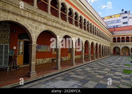 La Paz, Bolivien. Januar 2024. Iglesia de San Francisco, erbaut zwischen 1744 und 1784 in La Paz, Bolivien, Südamerika. Stockfoto