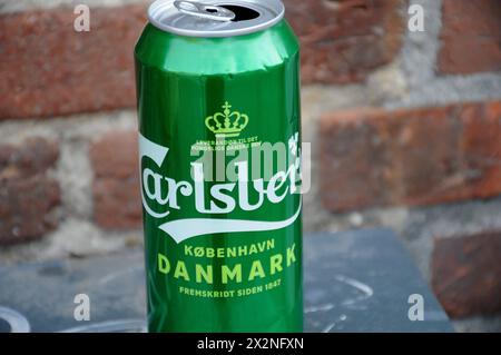 Kopenhagen/Dänemark/23. April 2024/ Dänemarks berühmte carlsberg-Bierdose und Worte in Kopenhagen. Photo.Francis Joseph Dean/Dean Bilder sind nicht für kommerzielle Zwecke bestimmt Stockfoto