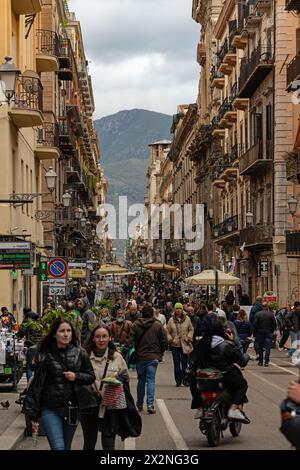 Via Maqueda Straße in Palermo auf Sizilien Stockfoto