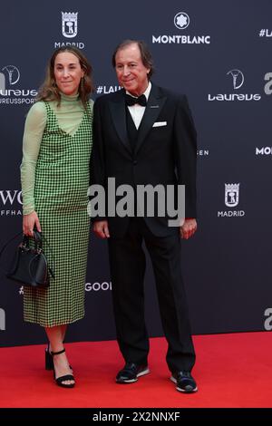 Madrid, Spanien. April 2024. (R) Gabriel Masfurroll und Gast auf dem roten Teppich bei den Laureus World Sports Awards 2024. Bilddatum: Montag, 22. April 2024. Quelle: Isabel Infantes/Empics/Alamy Live News Stockfoto