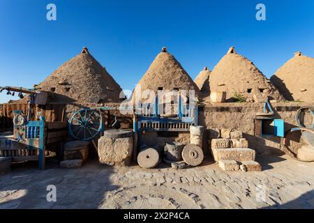 Bienenhäuser der oberen mesopotamischen Stadt Harran, Sanliurfa, Türkei Stockfoto