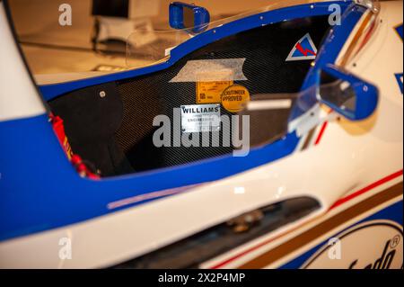 23/2024 Turin (Italien) Einzelheiten zum Sitz von Williams Renault von Ayrton Senna („Ayrton Senna Forever“-Pressekonferenz) Stockfoto