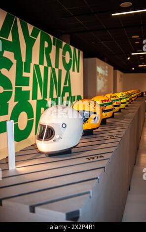 23/2024 Turin (Italien) die Helme von Ayrton Senna im Automobilmuseum von Turin (Ayrton Senna Forever) Stockfoto